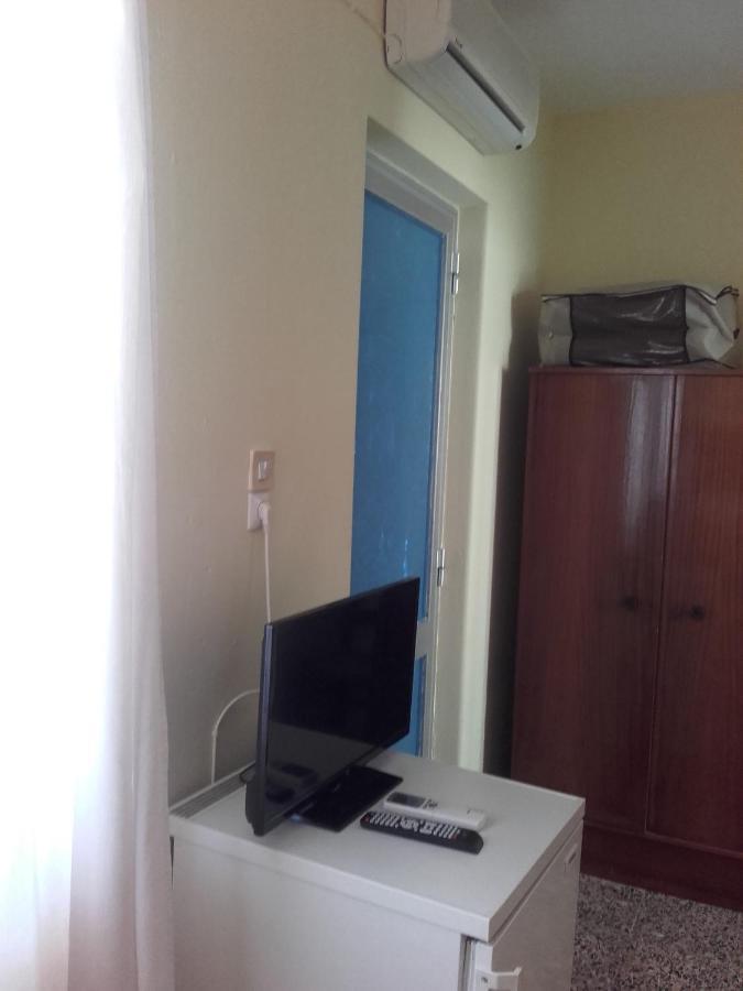 Rooms Apostolis Patitiri Buitenkant foto